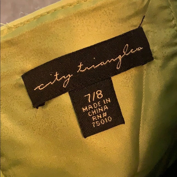 Prom Dress - Picture 7 of 8